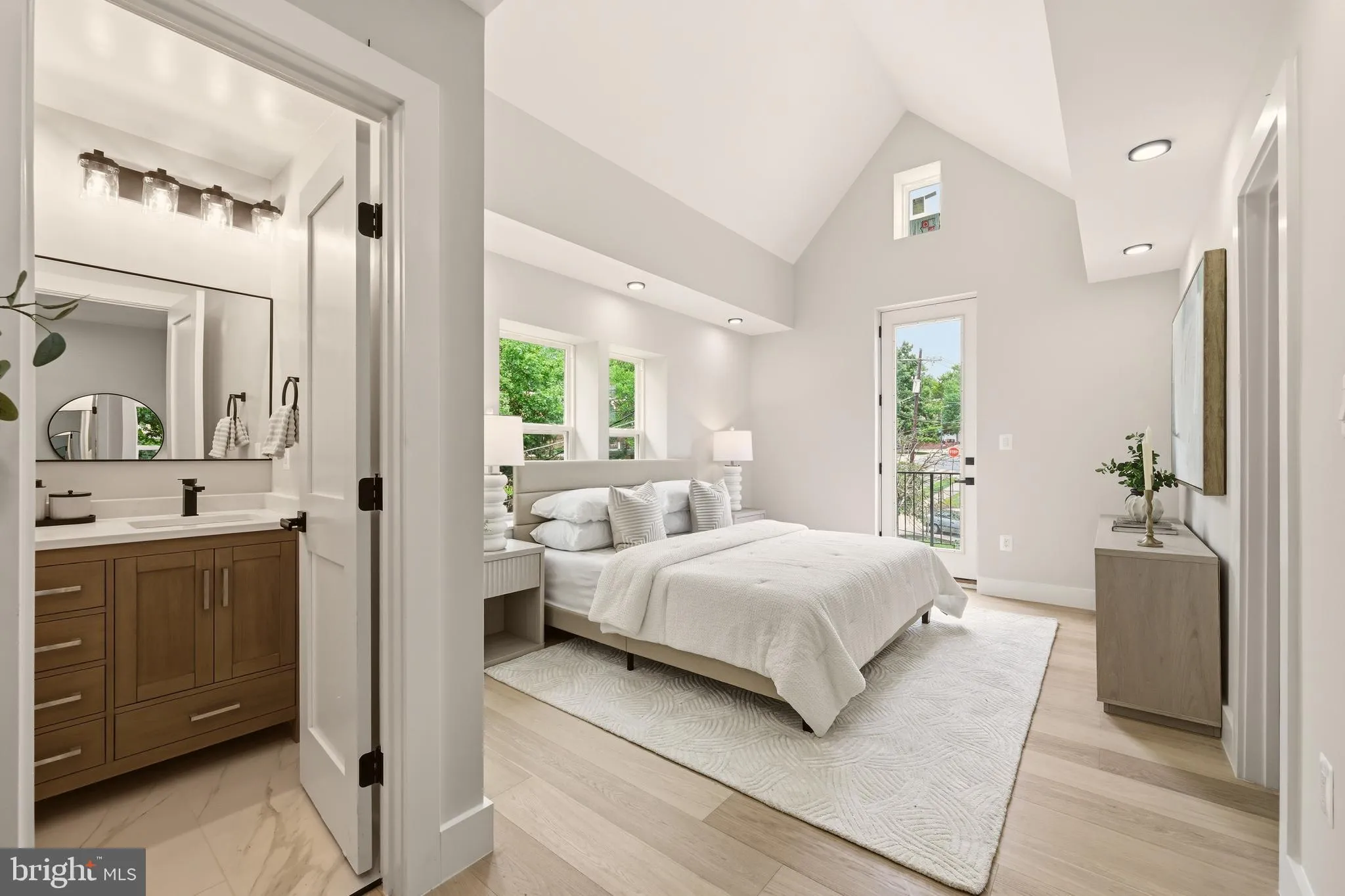 418 ALLISON STREET, Washington, DC 20011