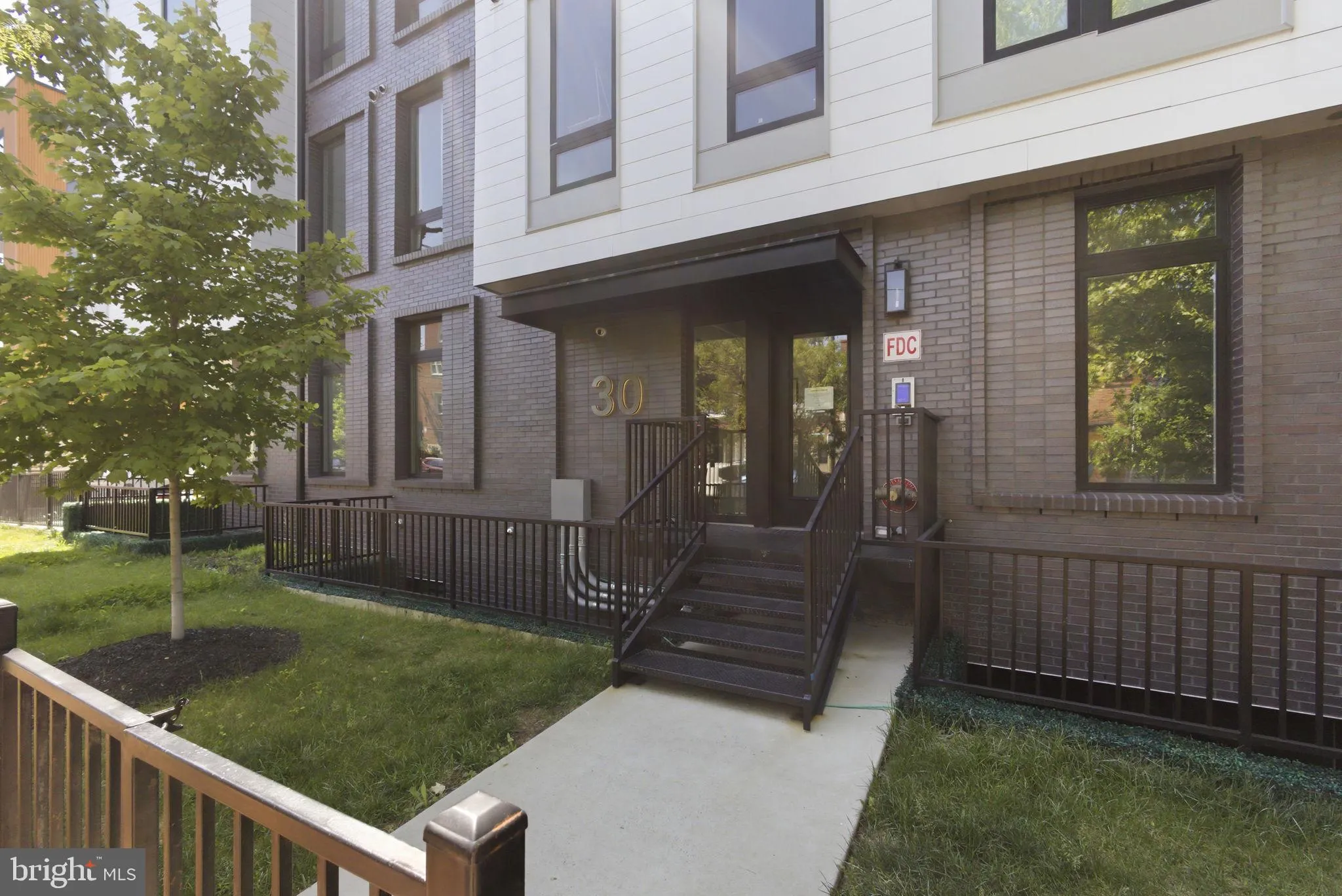 30 KENNEDY STREET, Washington, DC 20011