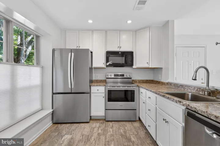 4505 Sahalee Court, Alexandria, VA 22312