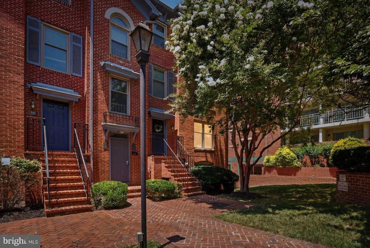 545 COLECROFT COURT, Alexandria, VA 22314
