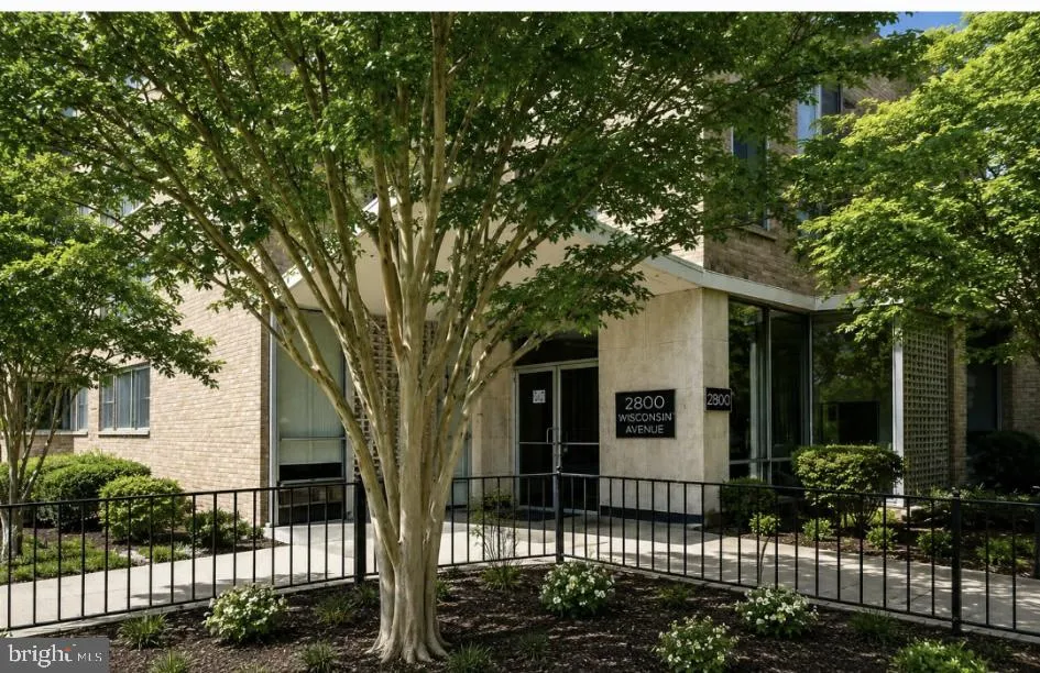 2800 WISCONSIN AVENUE, Washington, DC 20010
