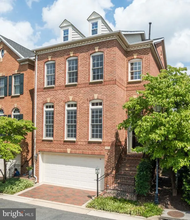 1685 HUNTING CREEK DRIVE, Alexandria, VA 22314
