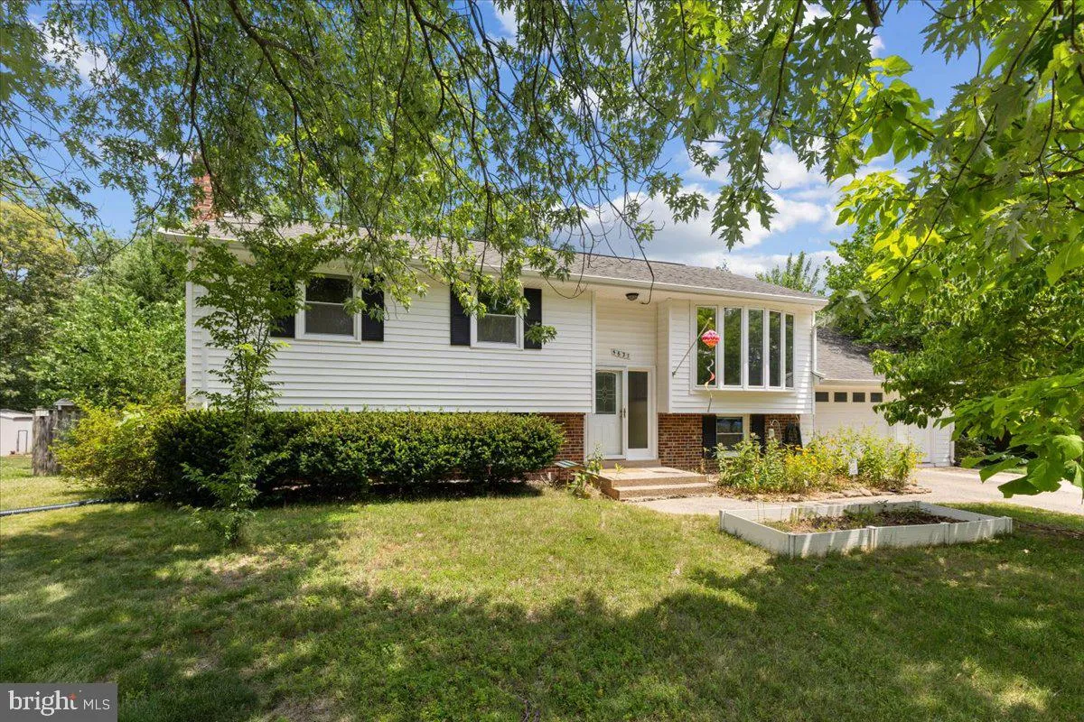 5627 OTTAWA ROAD, Centreville, VA 20120