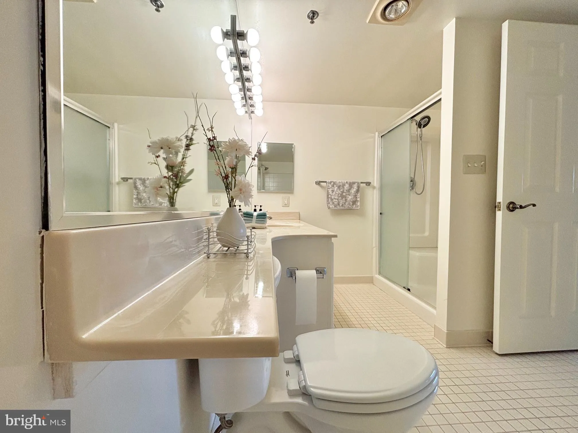14800 PENNFIELD CIRCLE, Silver Spring, MD 20906