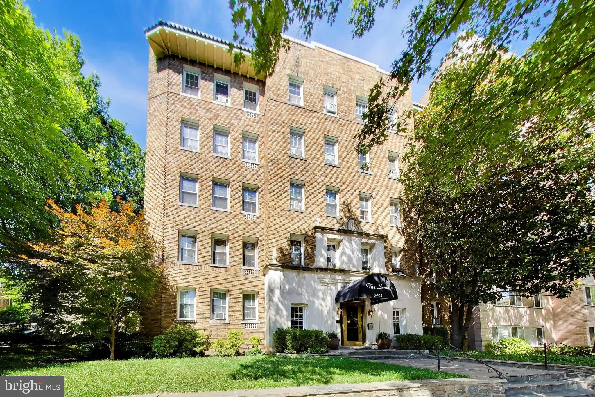 5402 CONNECTICUT AVENUE, Washington, DC 20015