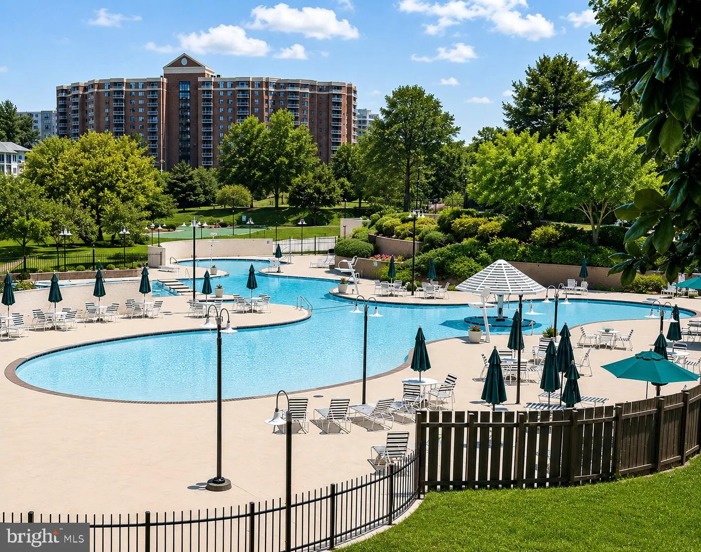 309 YOAKUM PARKWAY, Alexandria, VA 22304