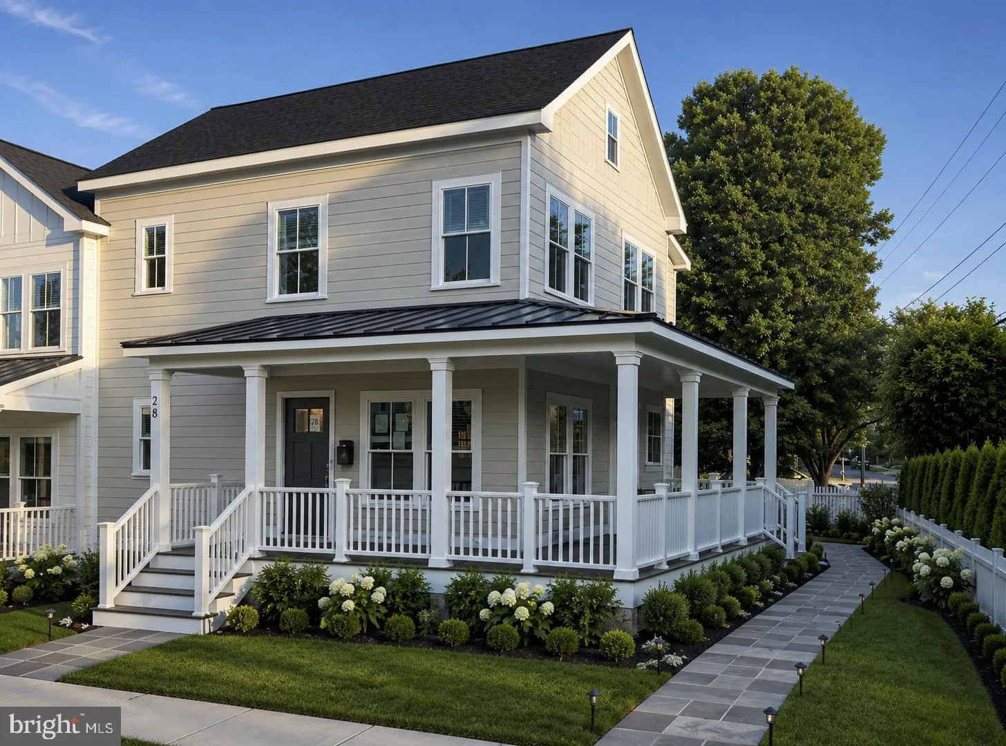 28 CHAPMAN STREET, Alexandria, VA 22301