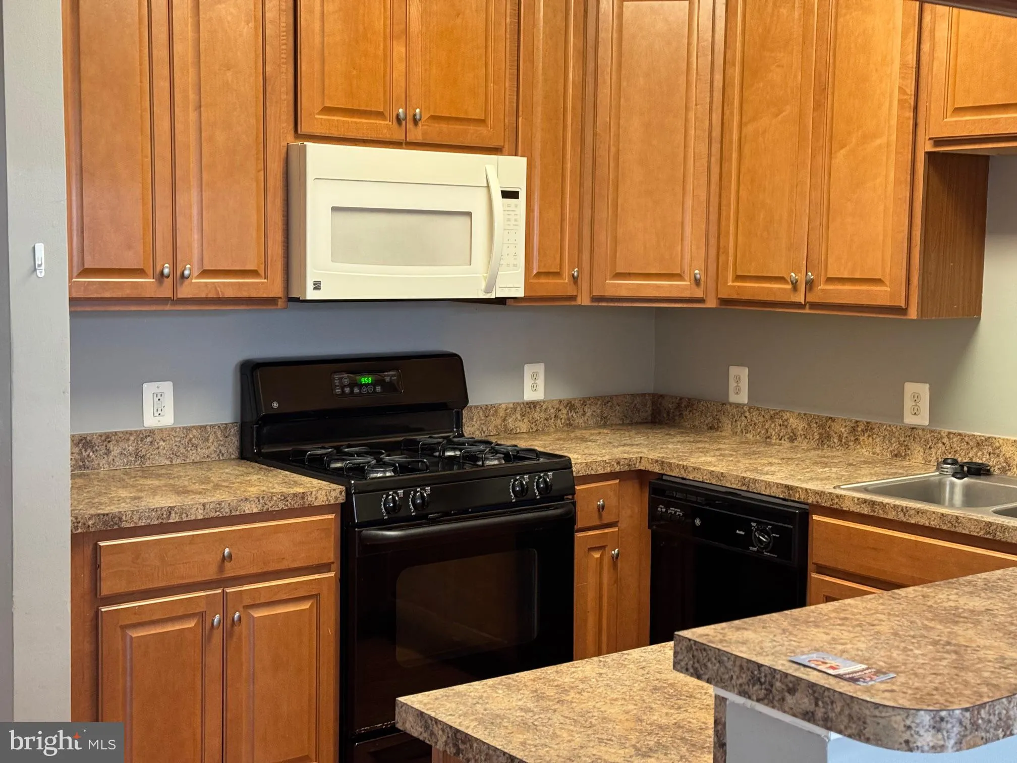 1821 CEDAR COVE, Woodbridge, VA 22191