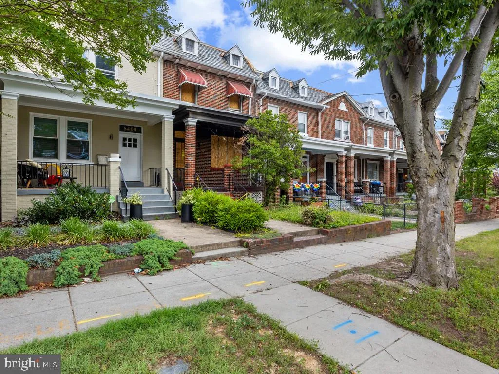 5408 KANSAS AVENUE, Washington, DC 20011