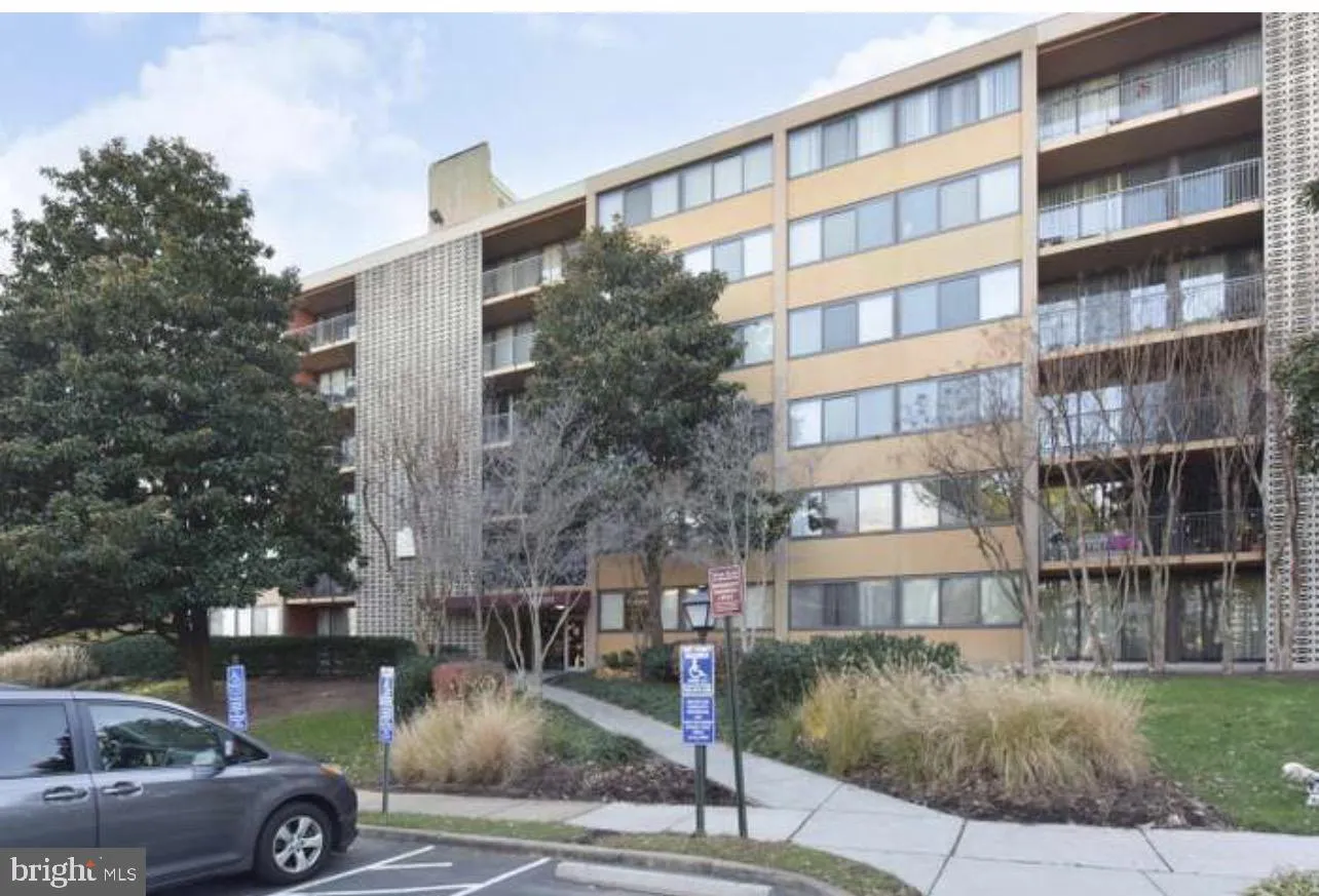 16 VAN DORN STREET, Alexandria, VA 22304