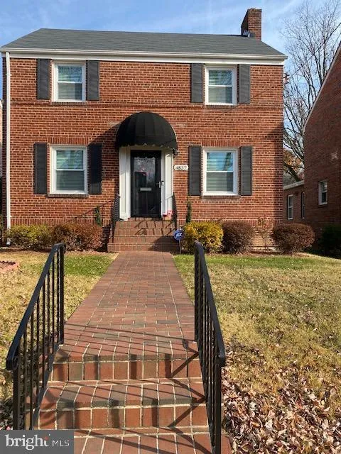 4837 QUEENS CHAPEL TERRACE, Washington, DC 20017