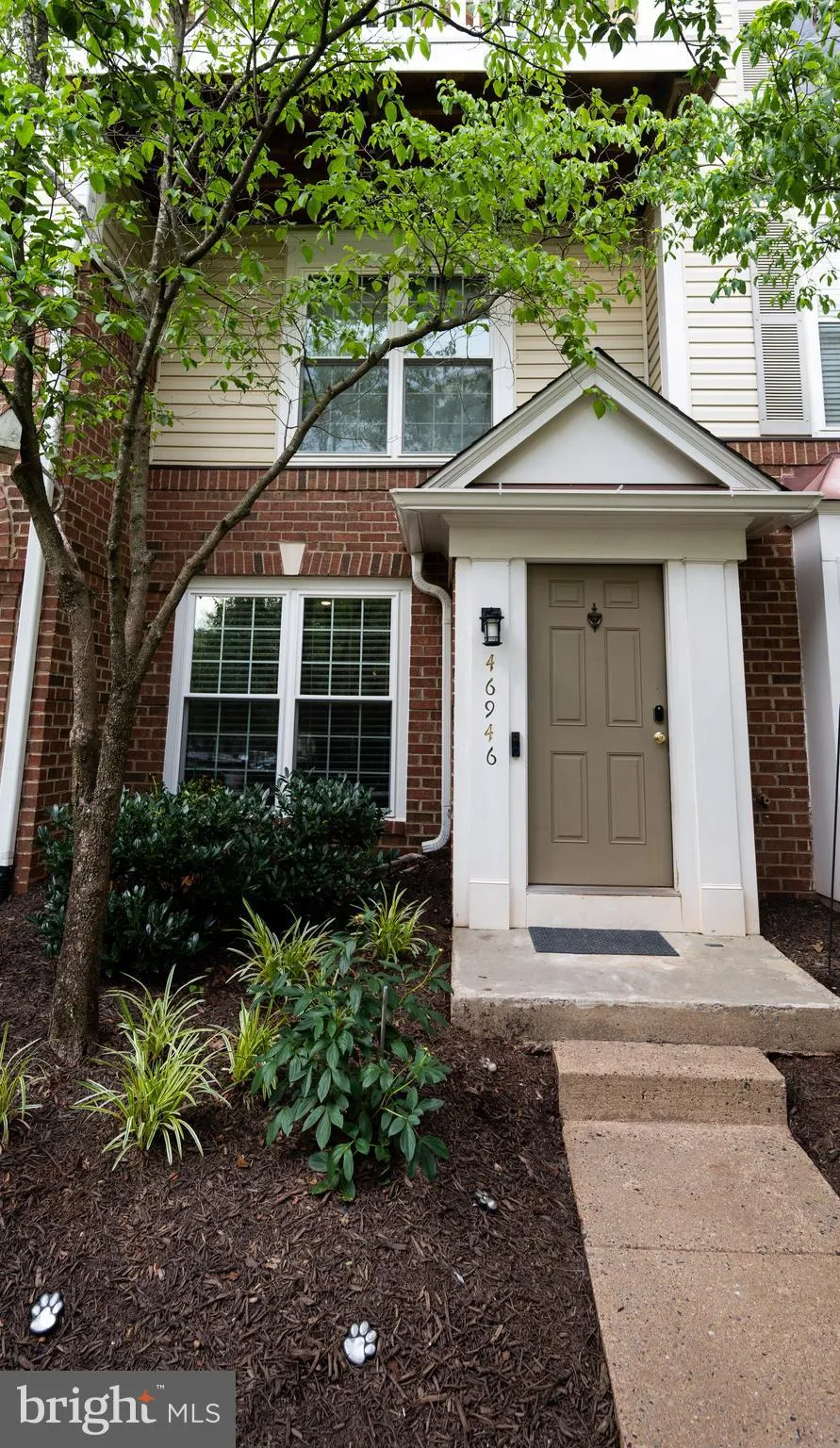 46946 COURTYARD SQUARE, Sterling, VA 20164