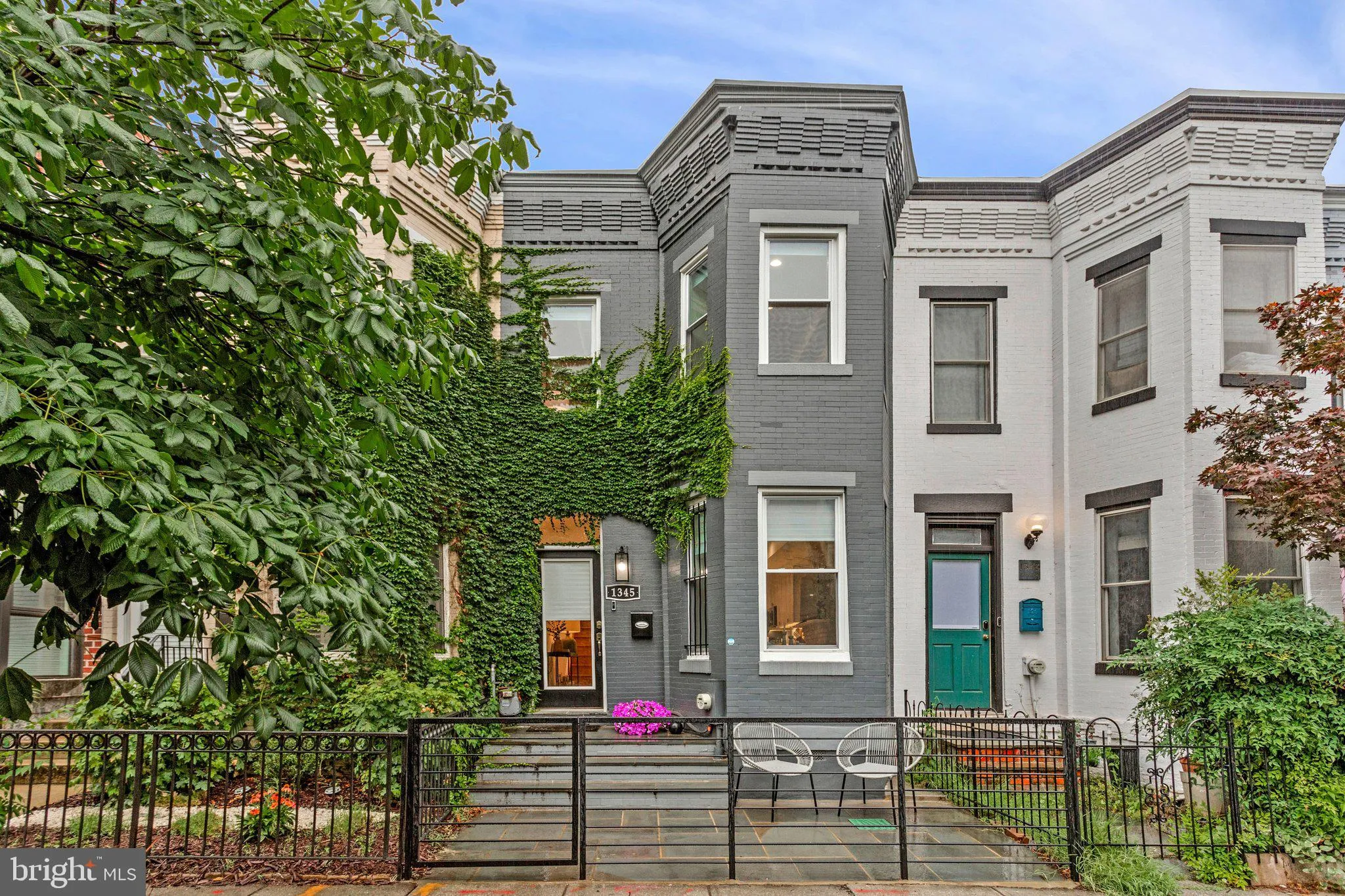 1345 V STREET, Washington, DC 20009