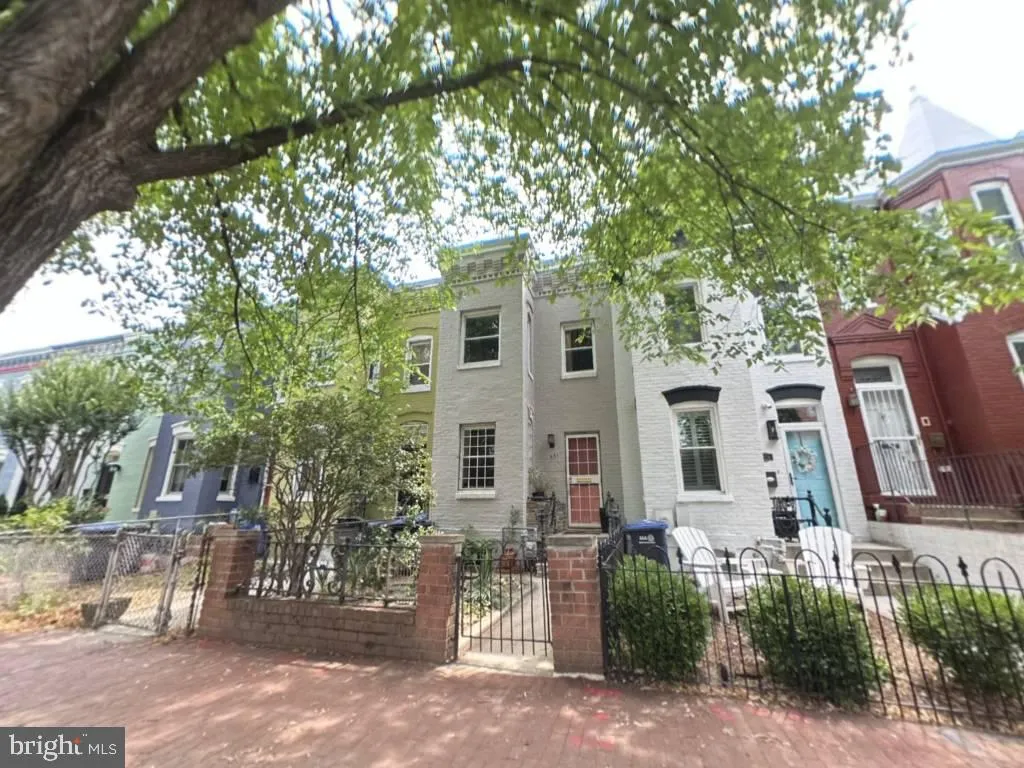 431 5TH STREET, Washington, DC 20002