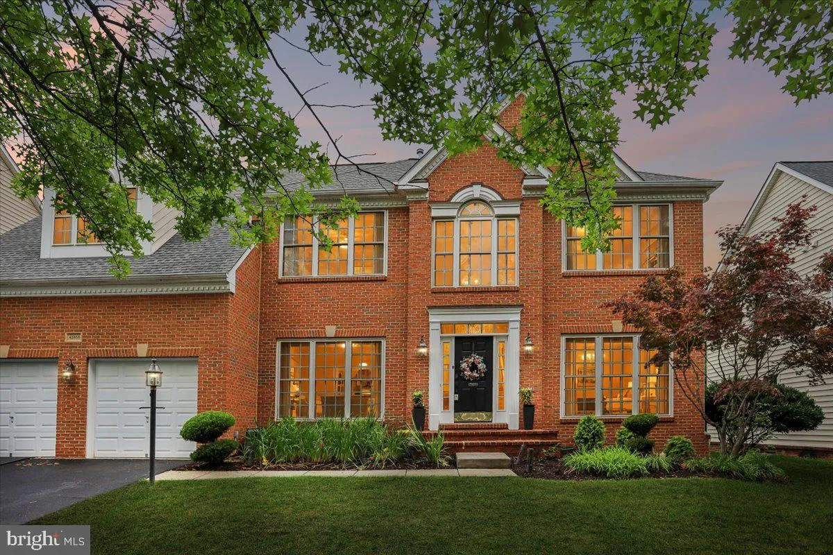 42855 CHATELAIN CIRCLE, Brambleton, VA 20148