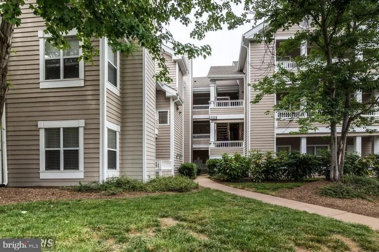 14322 CLIMBING ROSE, Centreville, VA 20121