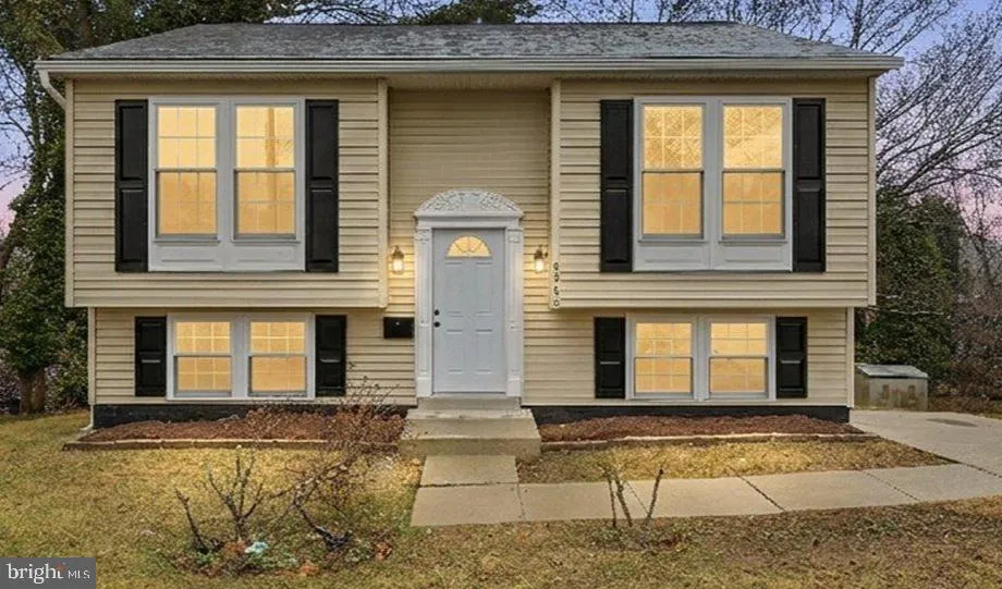 6915 ADEL STREET, Capitol Heights, MD 20743