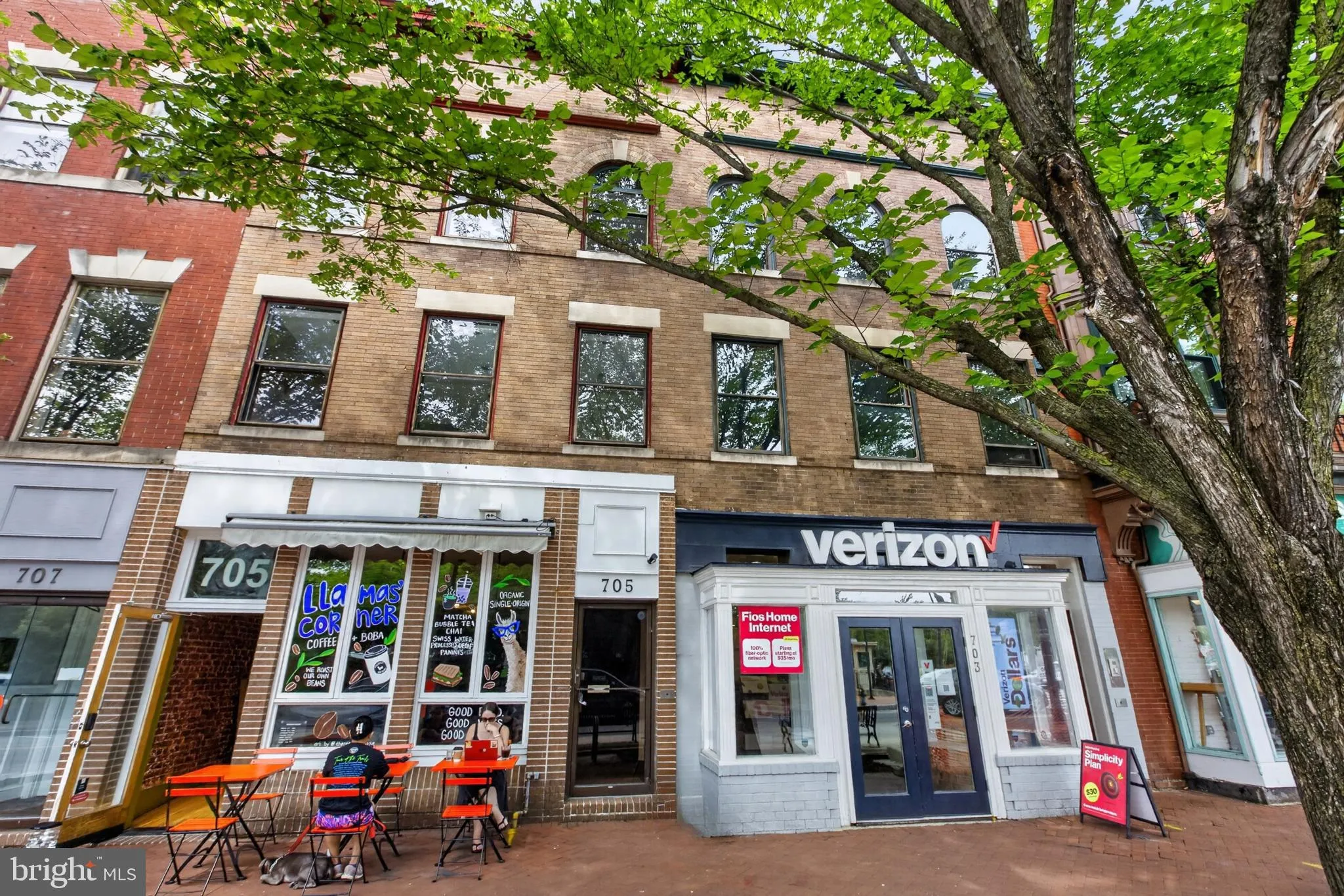 705 8TH STREET, Washington, DC 20003