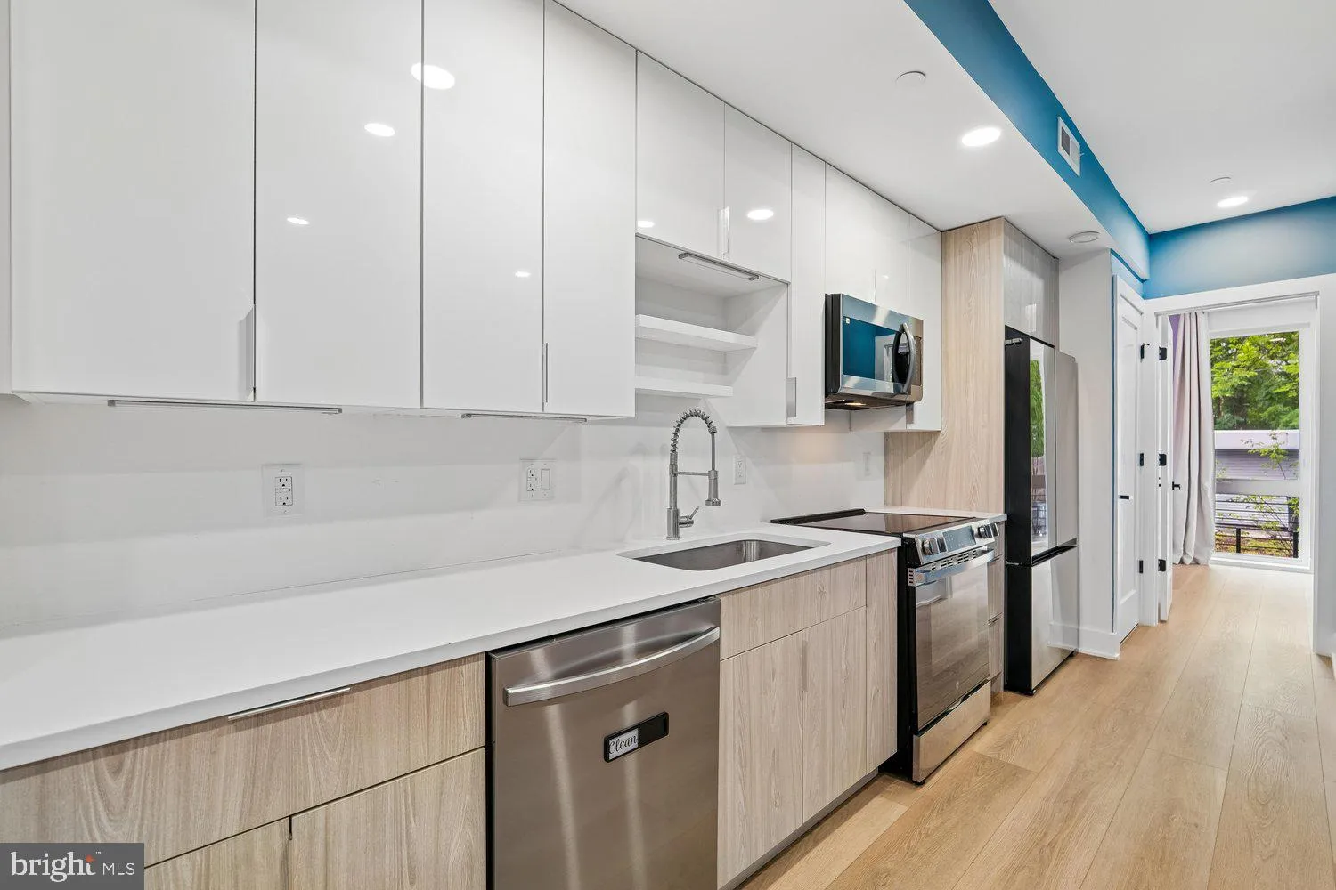 1372 BRYANT STREET, Washington, DC 20018