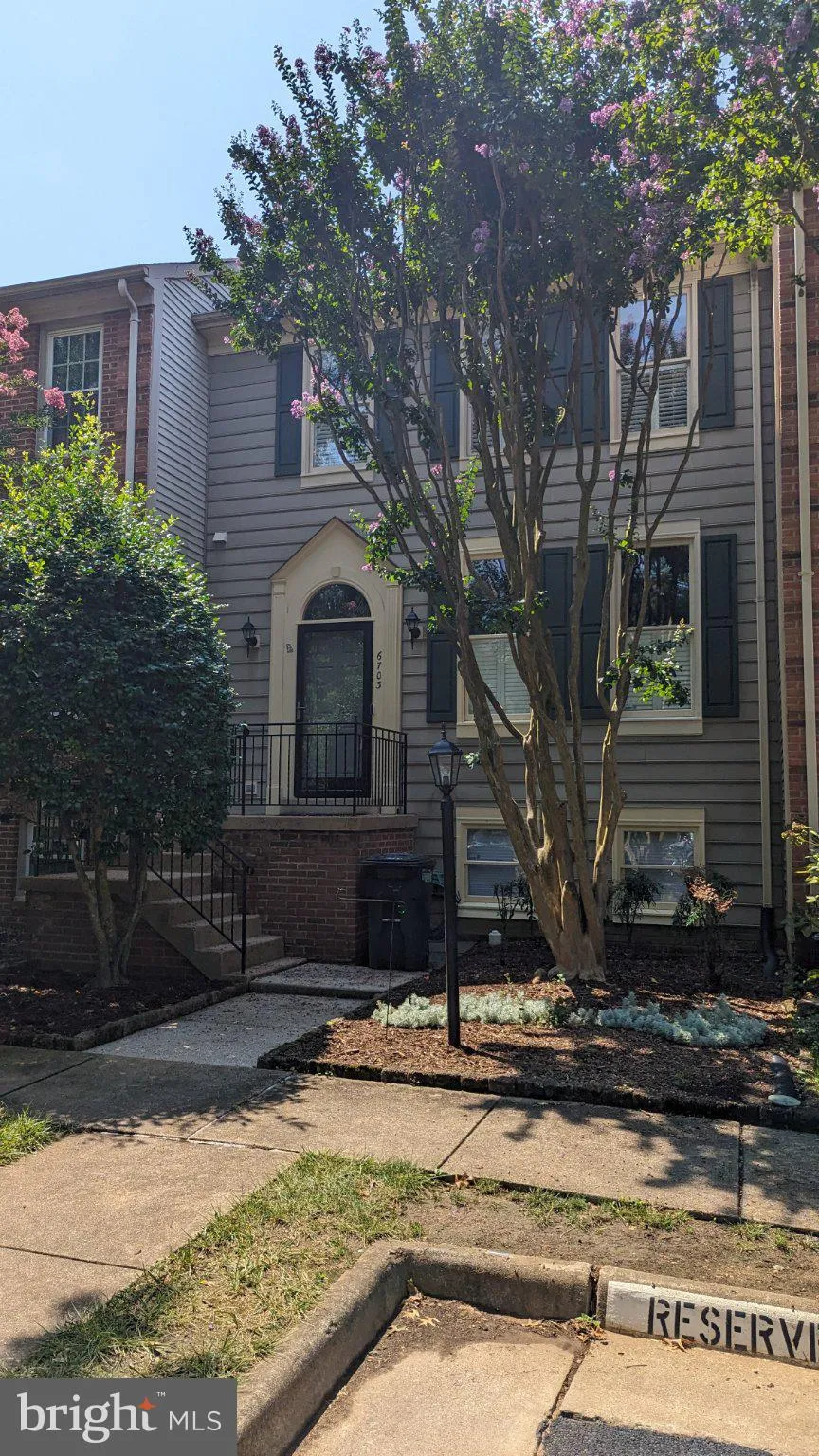 6703 ROYAL THOMAS WAY, Alexandria, VA 22315