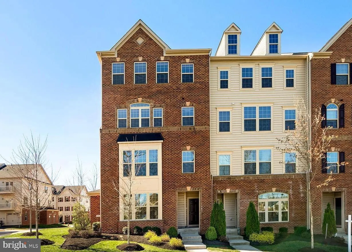 42101 PIEBALD SQUARE, Aldie, VA 20105
