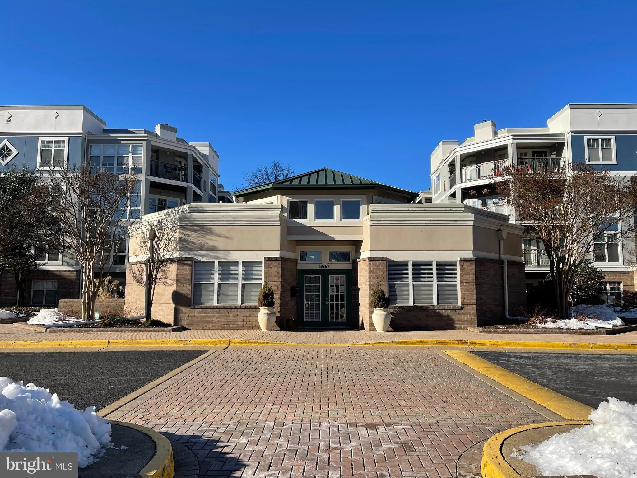 5563 SEMINARY ROAD, Falls Church, VA 22041