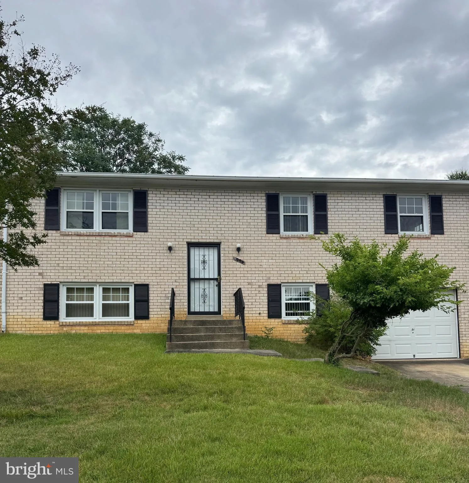 5204 LARWIN COURT, Temple Hills, MD 20748