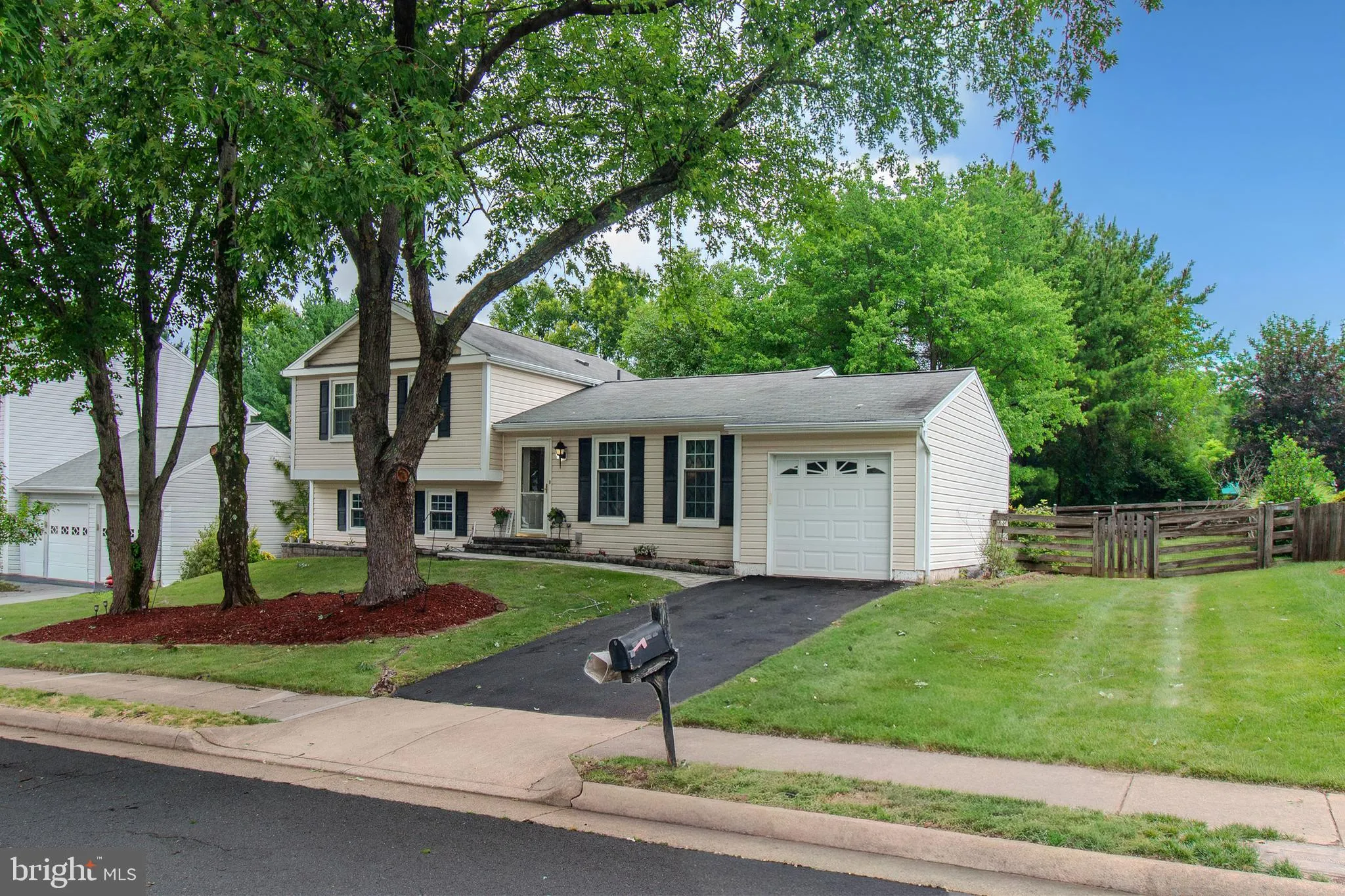 13626 OLD DAIRY ROAD, Herndon, VA 20171