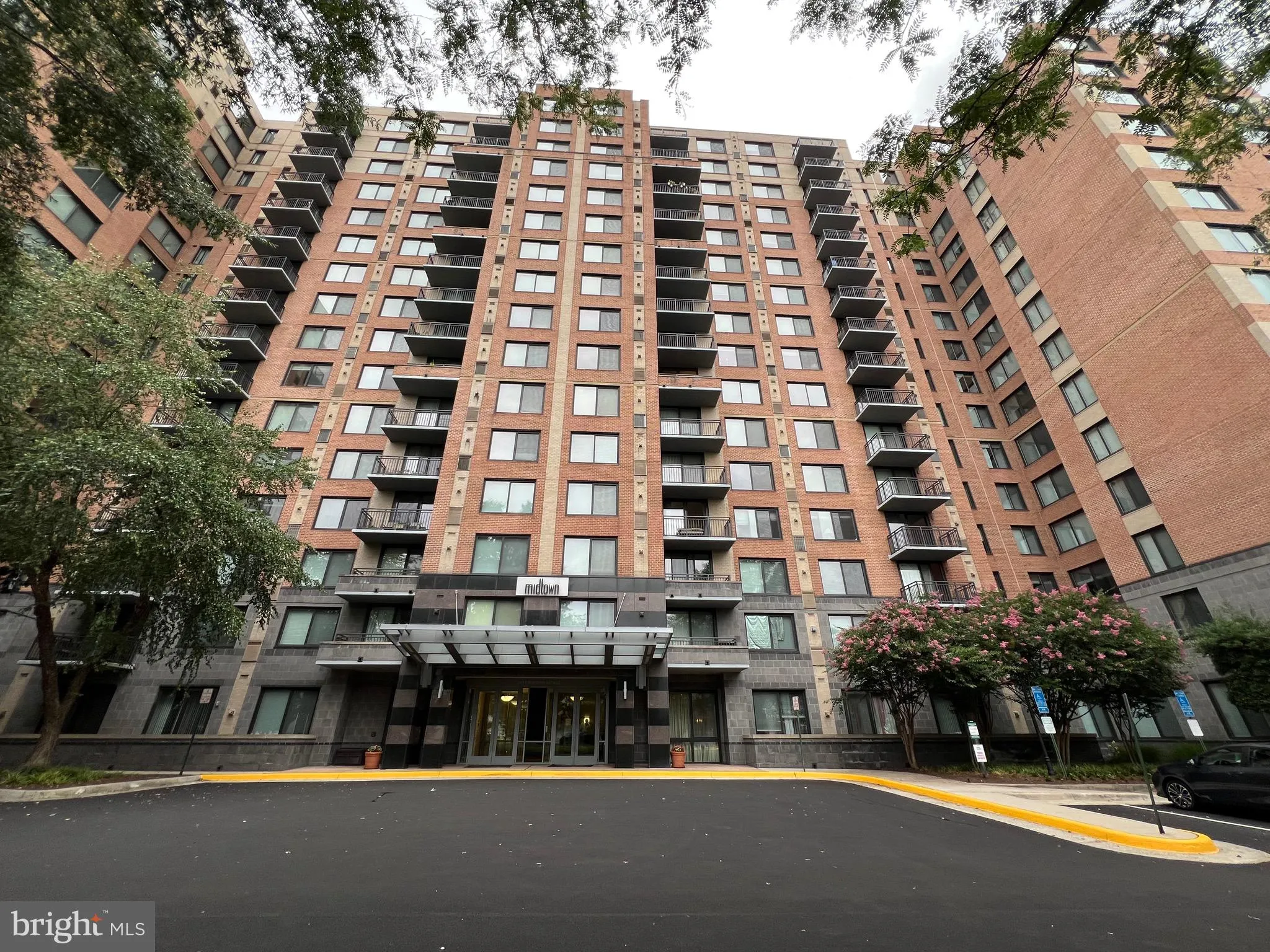 2451 MIDTOWN AVENUE, Alexandria, VA 22303