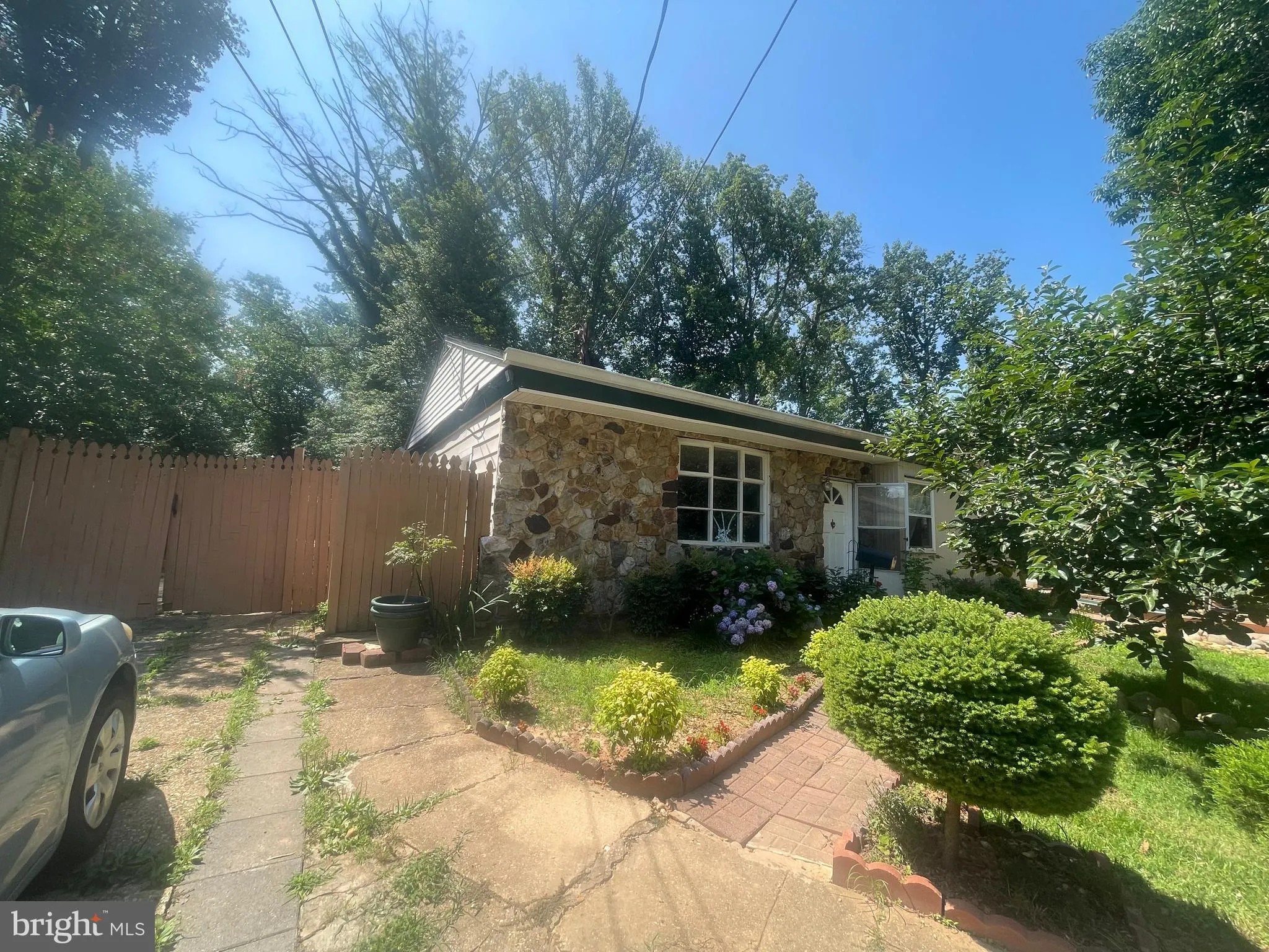 7225 PINE DRIVE, Annandale, VA 22003
