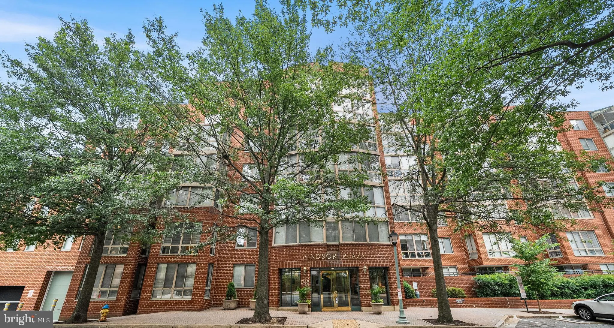 1045 UTAH STREET, Arlington, VA 22201