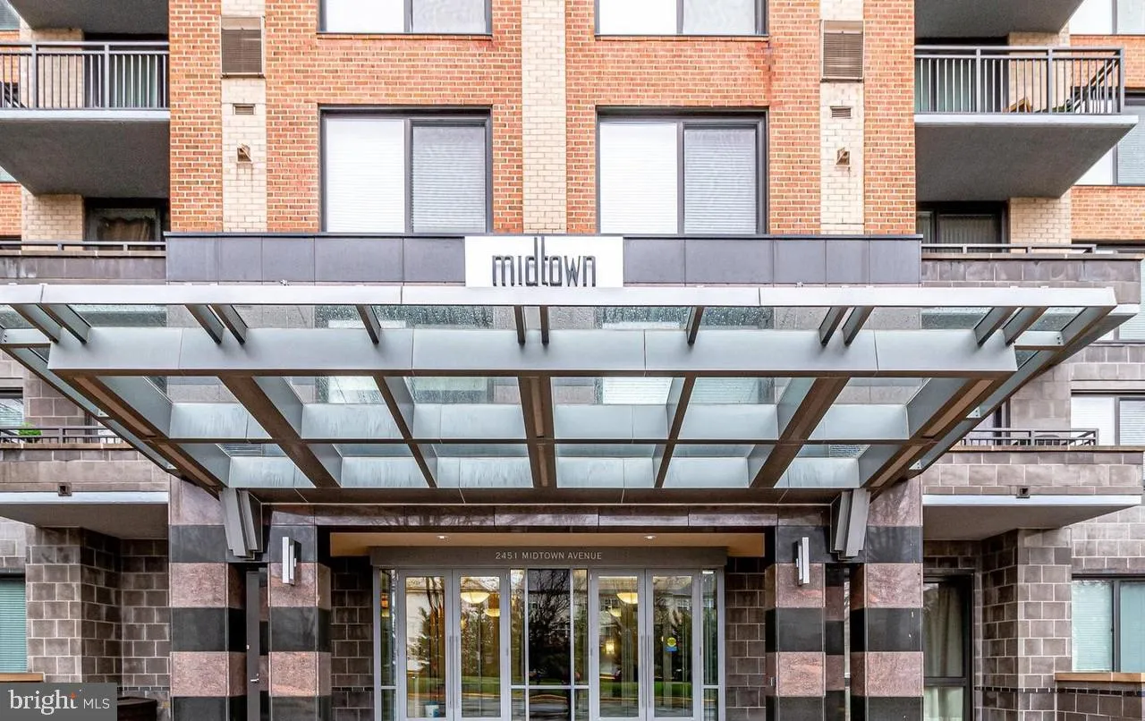 2451 MIDTOWN AVENUE, Alexandria, VA 22303