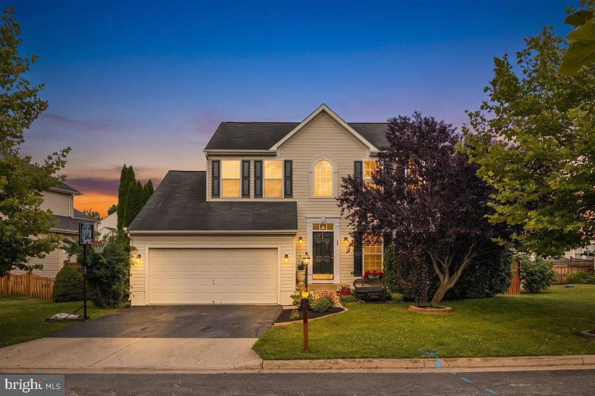 14 POTTERFIELD DRIVE, Lovettsville, VA 20180