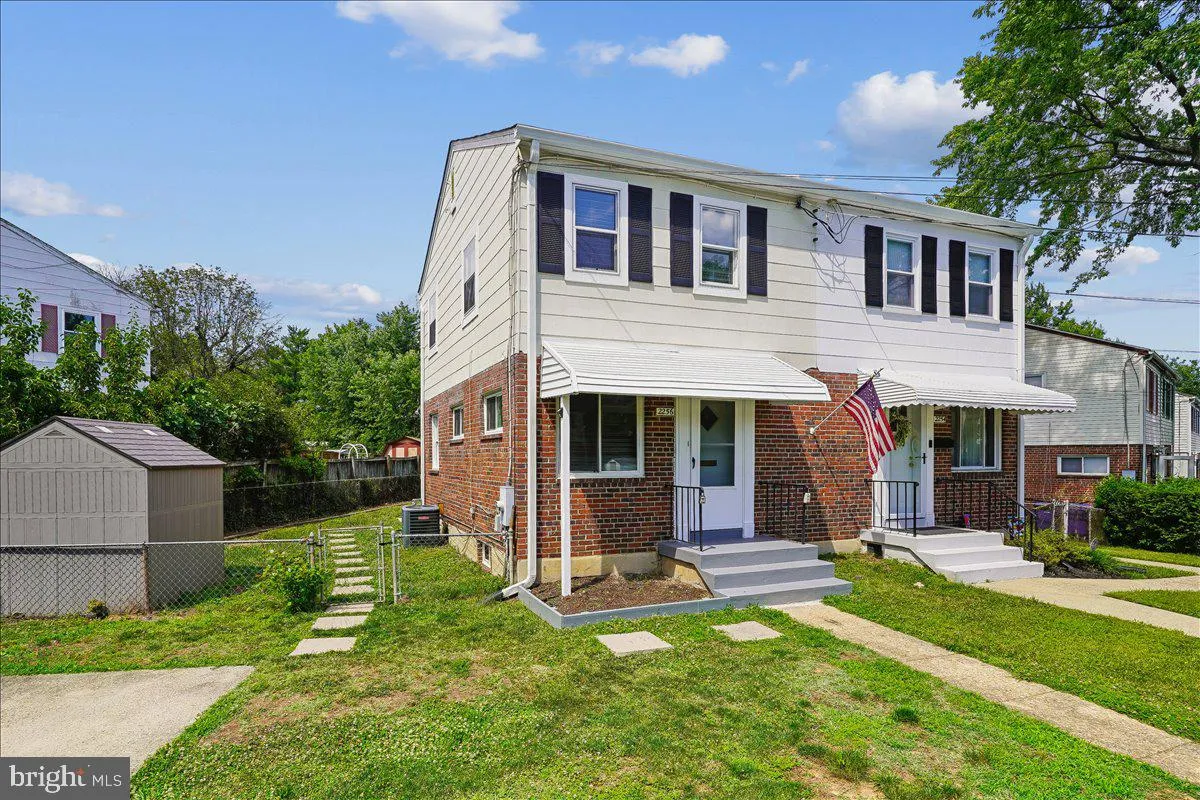 2256 ROANOKE DRIVE, Alexandria, VA 22307