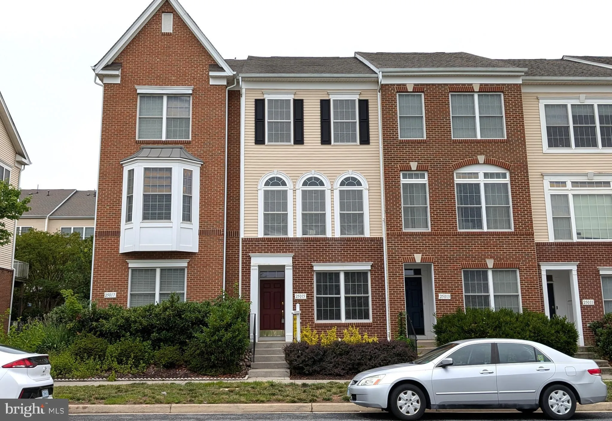 25015 RIDING CENTER DRIVE, Chantilly, VA 20152