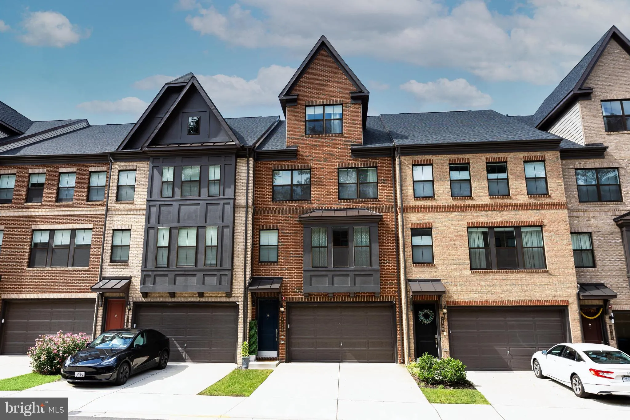 3806 RAINIER DRIVE, Fairfax, VA 22033