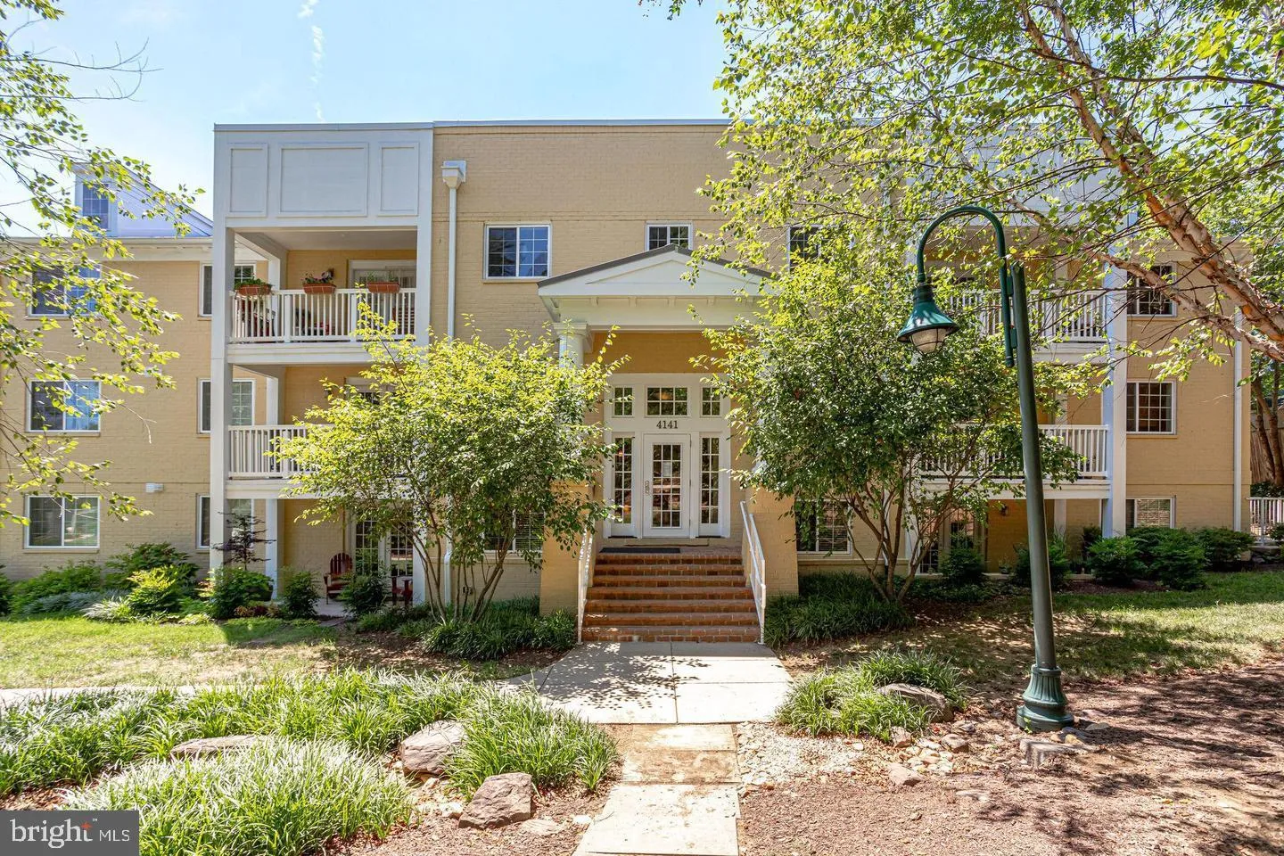 4141 FOUR MILE RUN DRIVE, Arlington, VA 22204