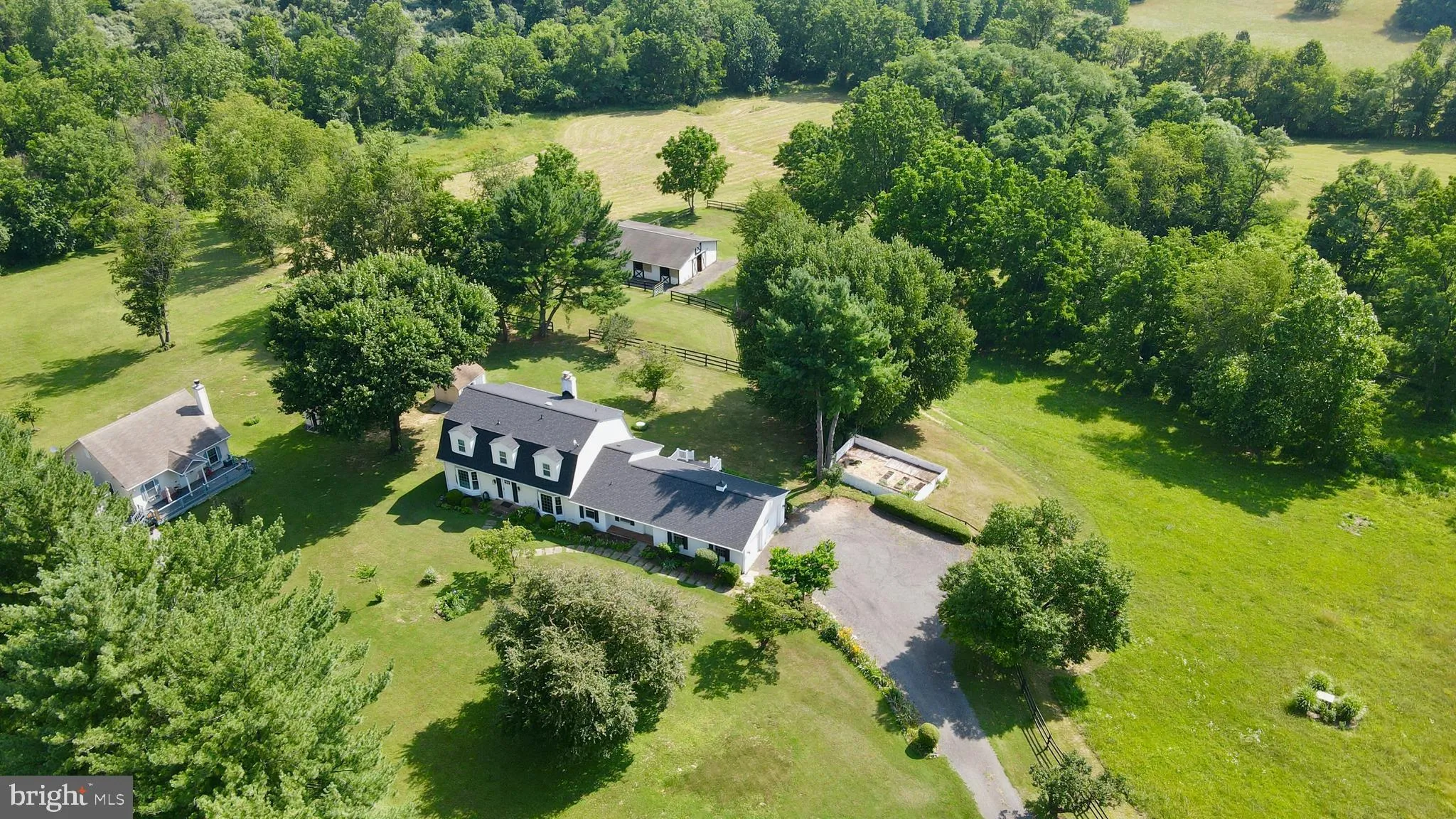 39088 BOLINGTON ROAD, Lovettsville, VA 20180