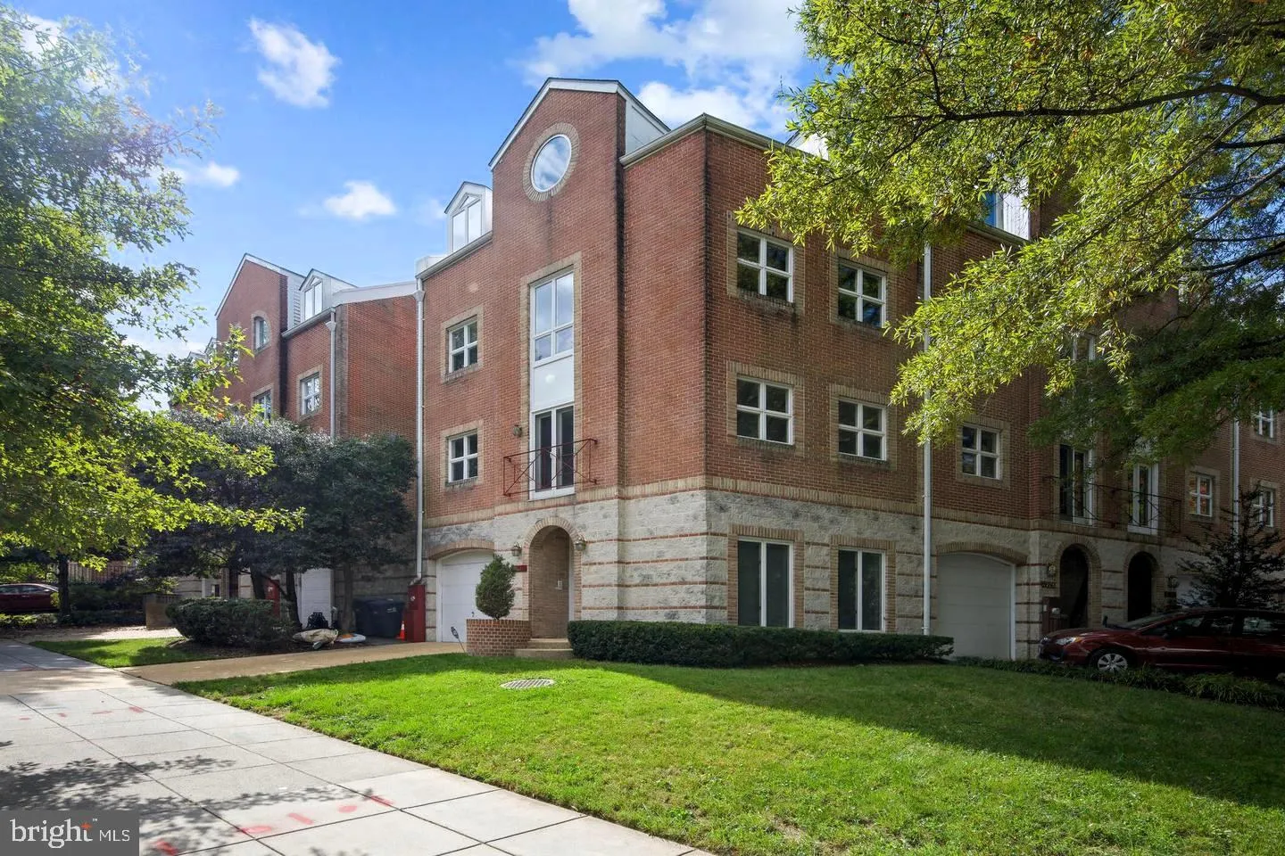 5330 CONNECTICUT AVENUE, Washington, DC 20015