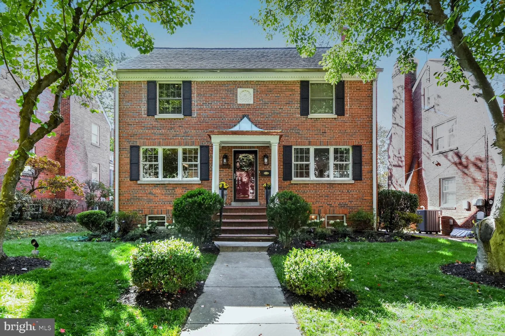8112 EASTERN AVENUE, Washington, DC 20012