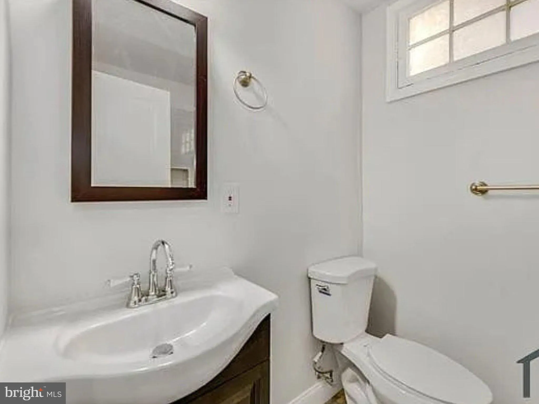 4921 1ST STREET, Washington, DC 20011