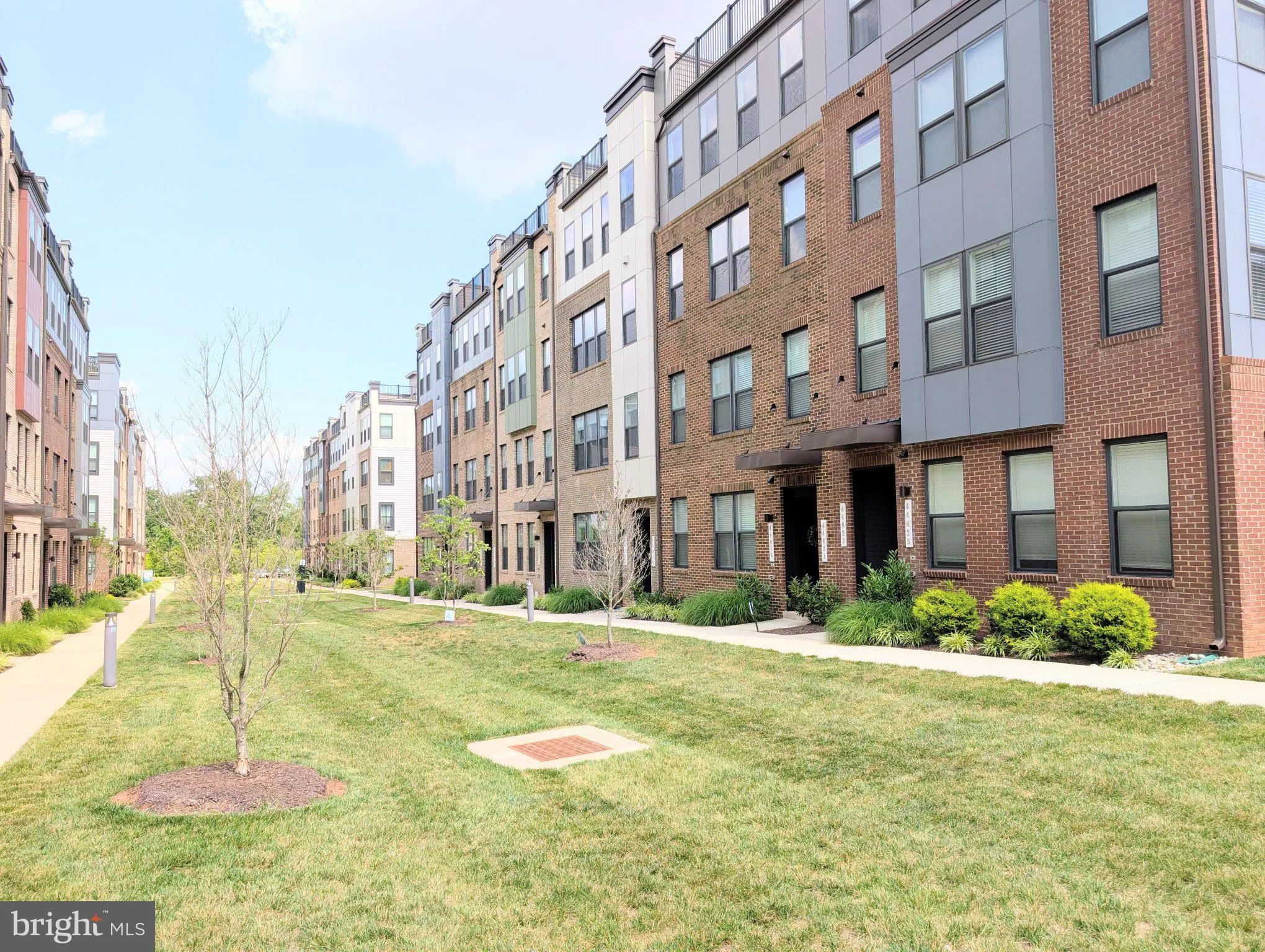 44615 WOLFHOUND SQUARE, Ashburn, VA 20147
