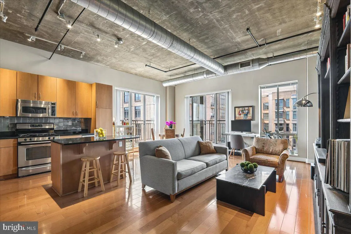301 MASSACHUSETTS AVENUE, Washington, DC 20001