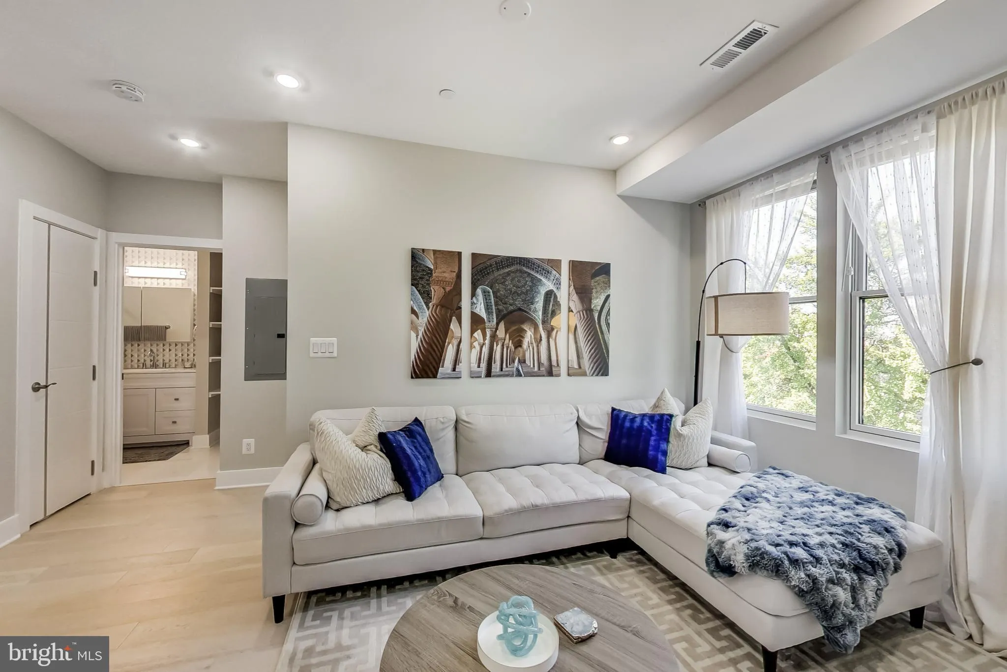 1638 K STREET, Washington, DC 20002