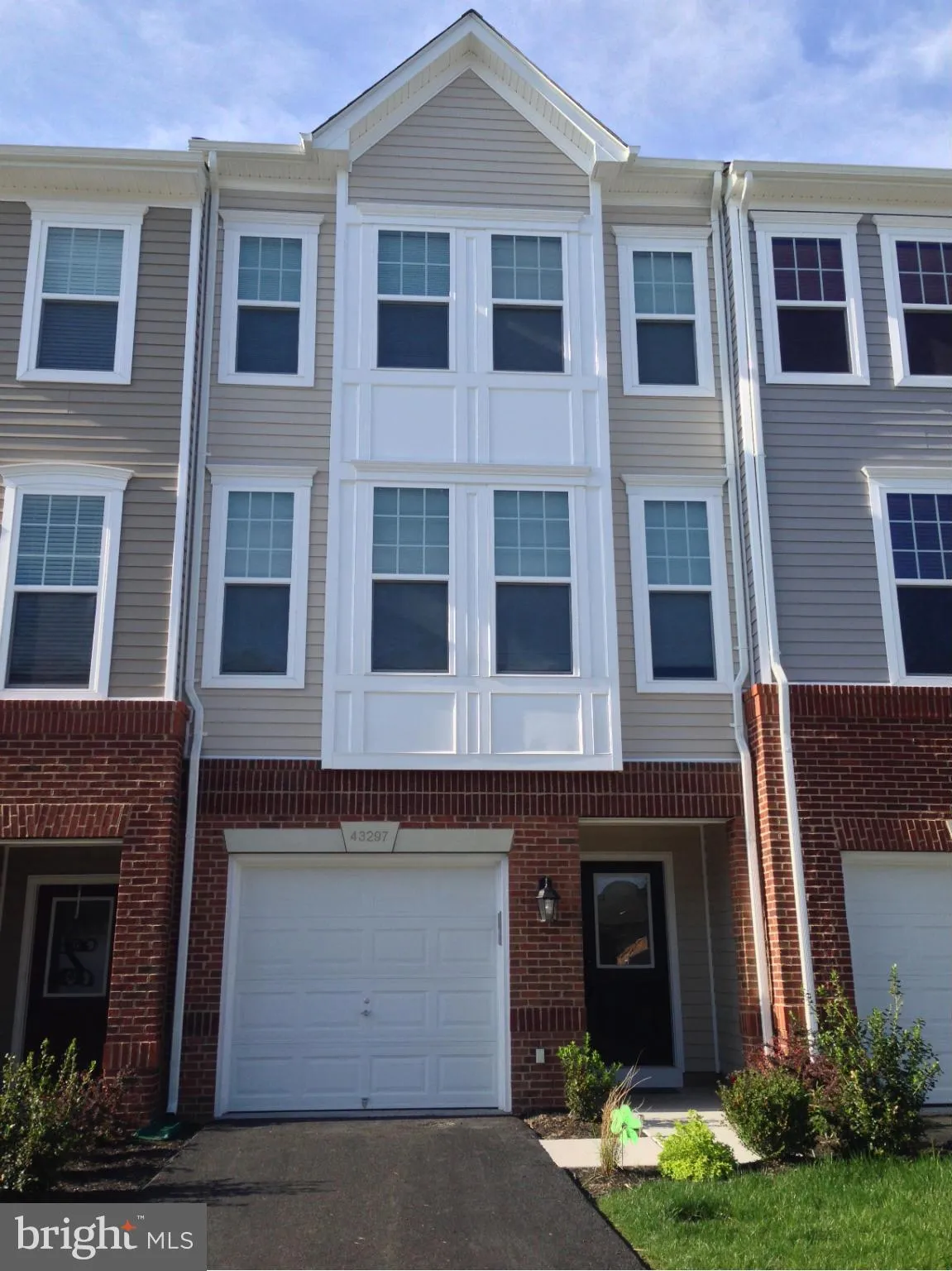 43297 NOVI TERRACE, Ashburn, VA 20147