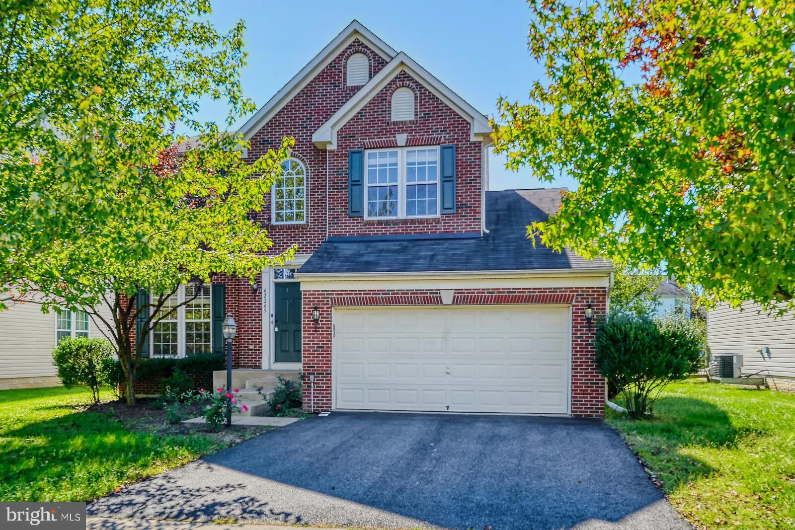 42245 SWEET COURT, Chantilly, VA 20152