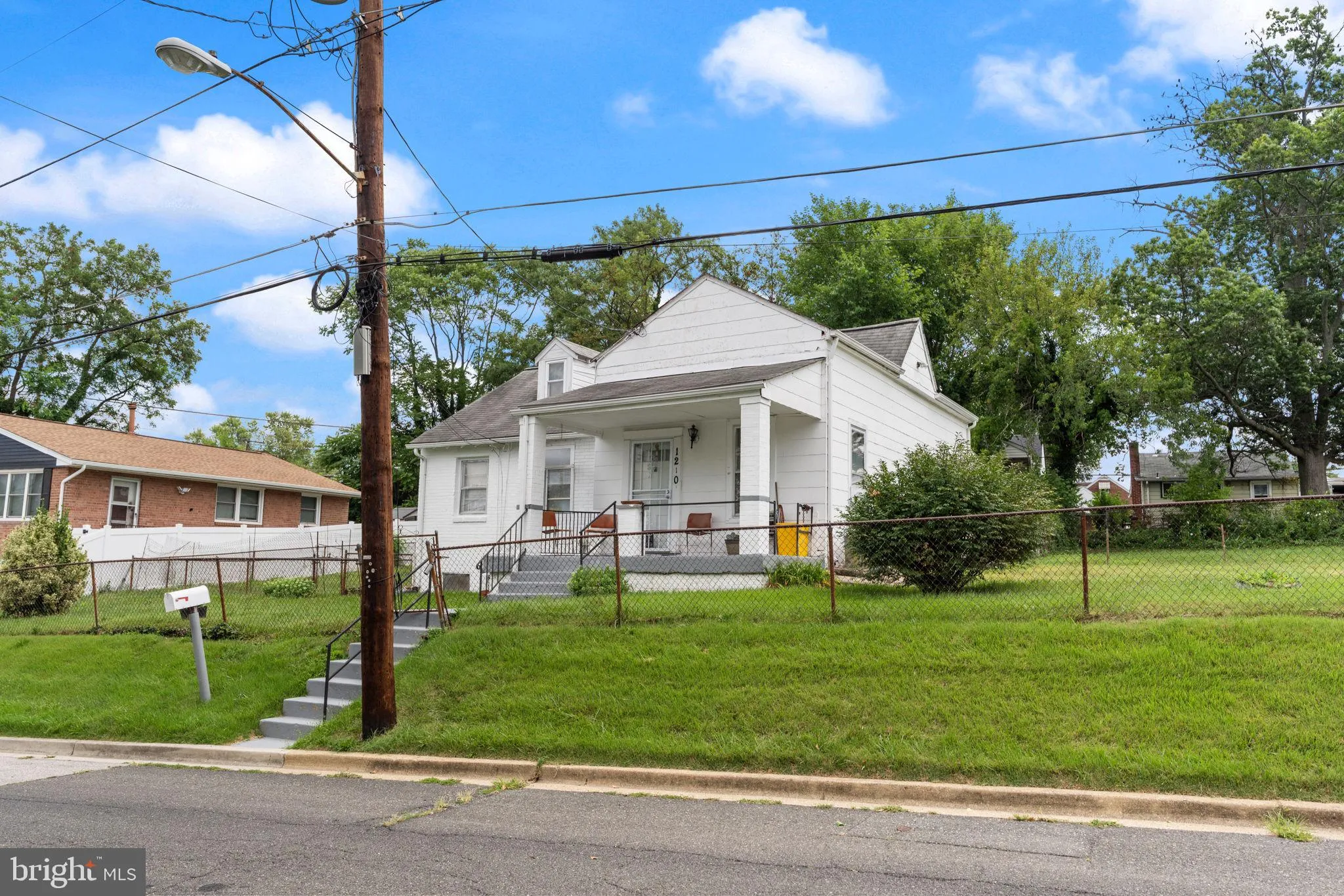 1210 FOYER AVENUE, Capitol Heights, MD 20743