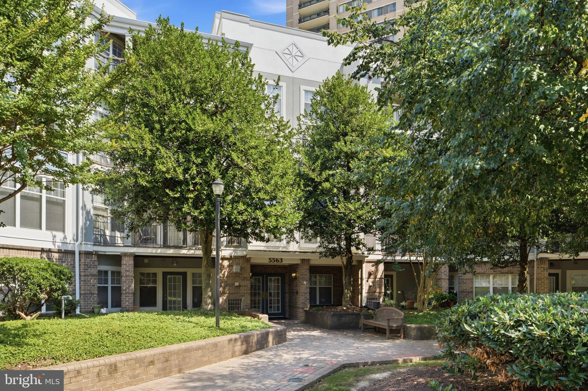 5563 SEMINARY ROAD, Falls Church, VA 22041