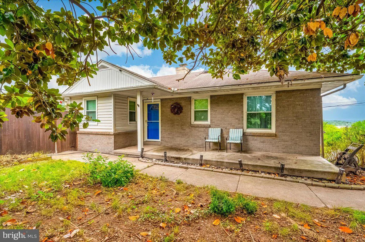 5968 GROVE HILL ROAD, Frederick, MD 21703