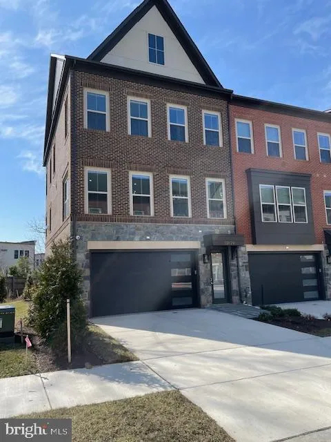 10129 DALMATIAN, Rockville, MD 20850